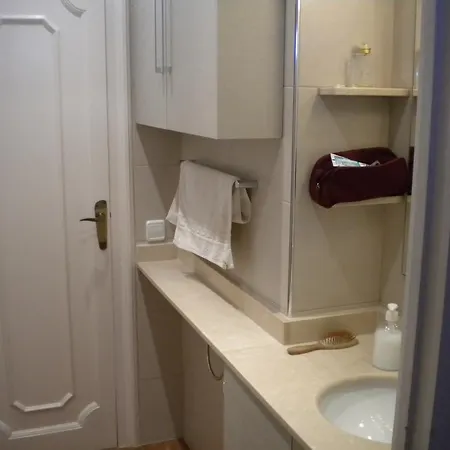 Los Delfines Apartment *